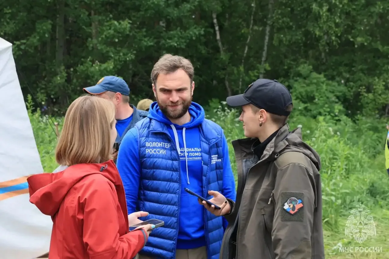 Международный слет волонтеров-поисковиков: в Нижегородской области двое суток поисковик...