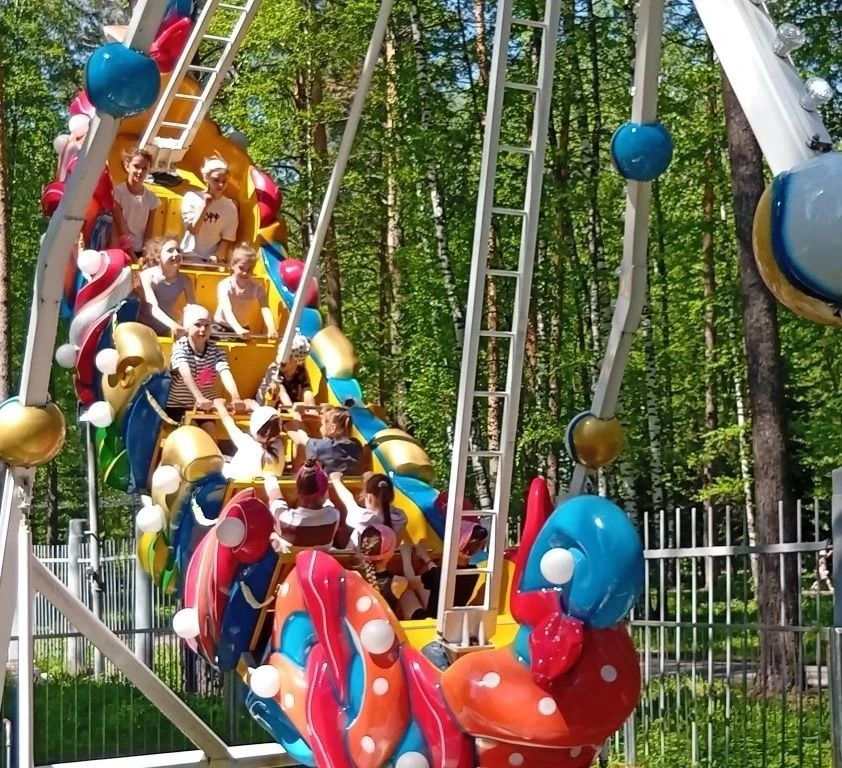 🎠Качели, солнце, радость и ветер в волосах!