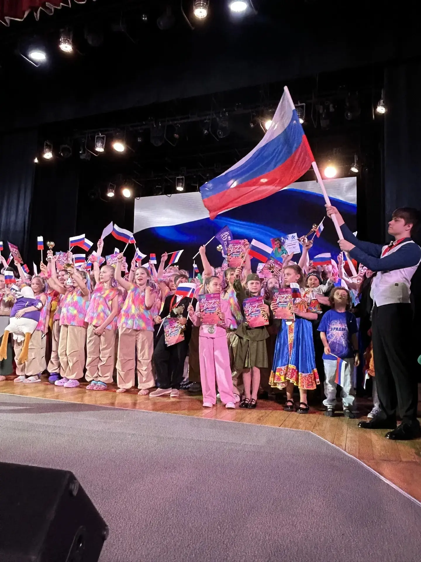 🎶🎭 21 марта в Центральном дворце культуры им. М. И. Калинина прошёл Международный фес...