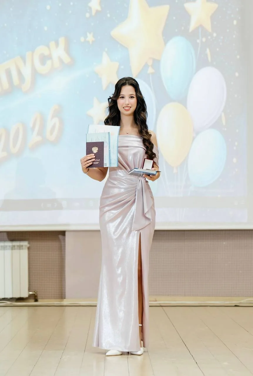 ⚡️ГОРДОСТЬ ШКОЛЫ №65⚡️

⭐️БАБИЙ ОЛЕСЯ - выпускница 11Б класса (классный руководитель - Колганова Еле