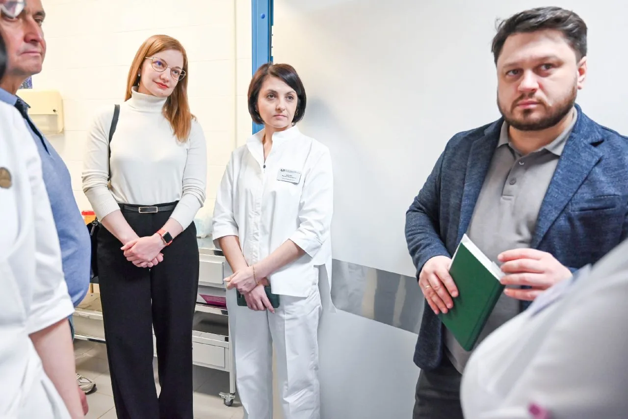 Онкологи Сибири и Дальнего Востока обсудили лечение рака мочевого пузыря    В Красноярском онкодиспа