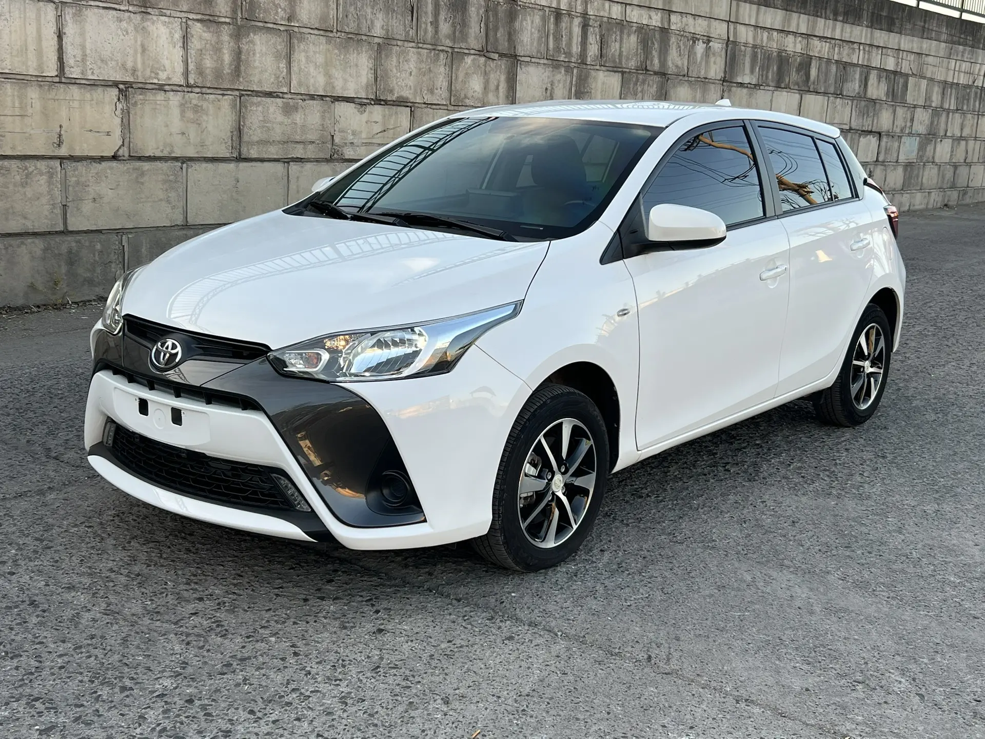 В наличии в Китае!

В свободной продаже!🔥

Готов к отправке! 🚚

Toyota Yaris L 🇨🇳
2022 год
V-150