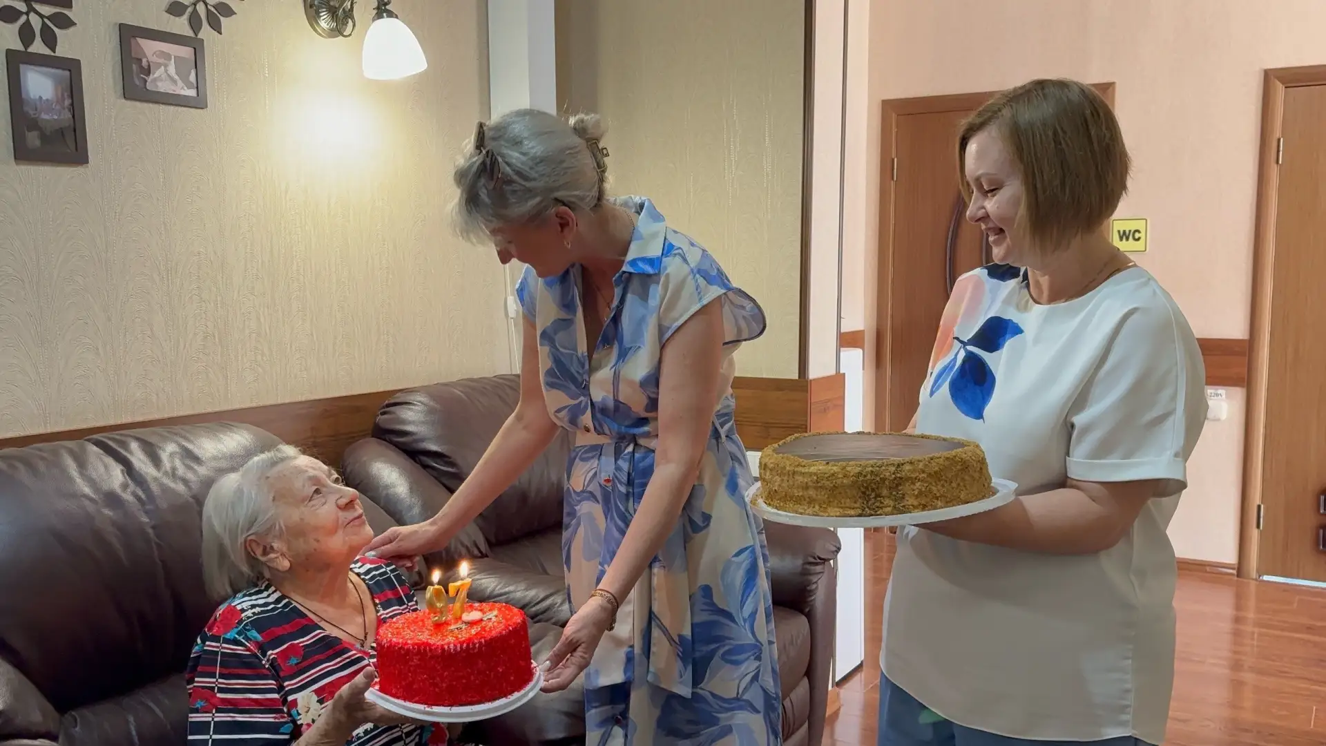 ✨С днём рождения, наша замечательная Людмила Ивановна!

Сегодня свой 97-й день рождения отмечает одн