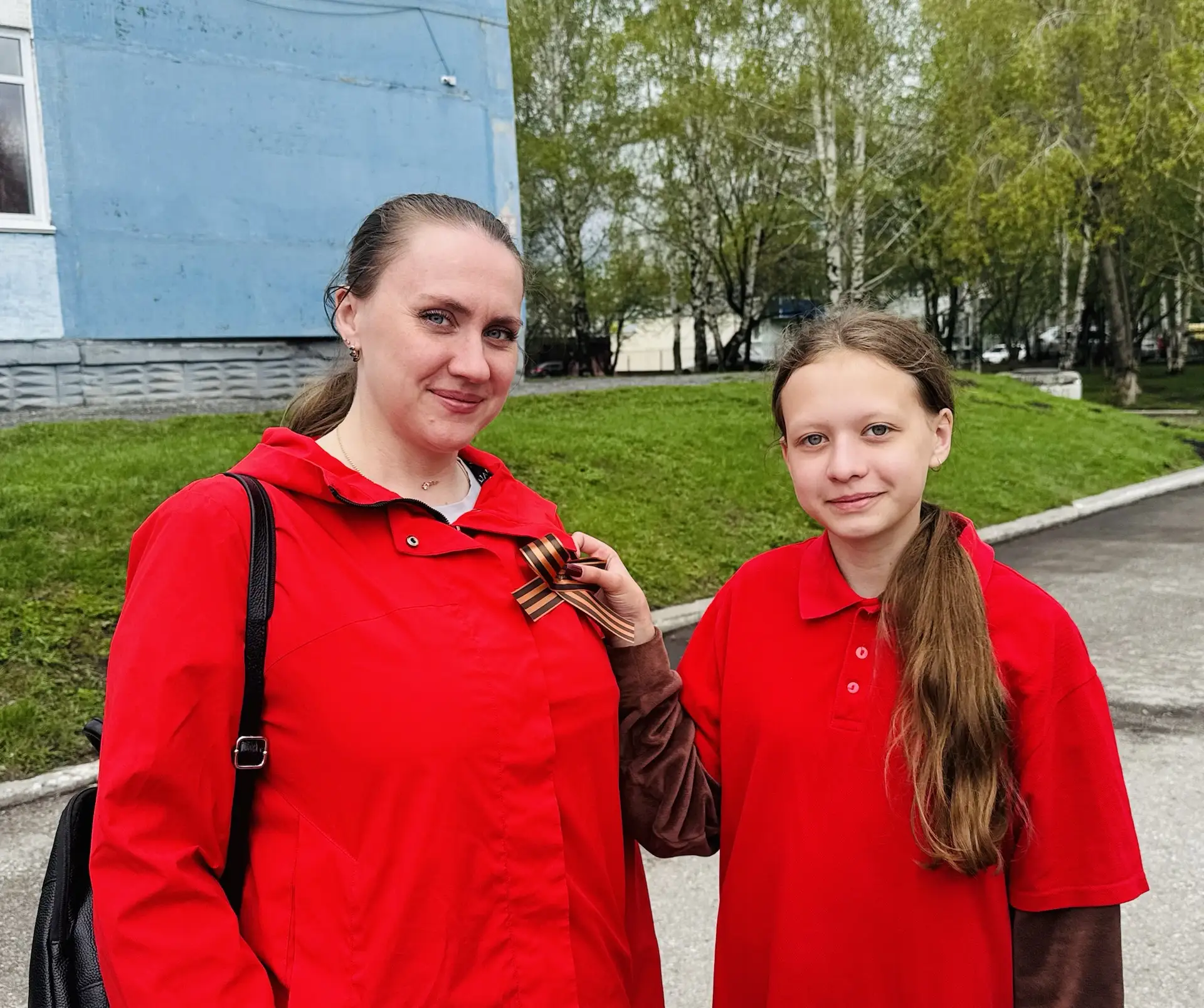 🎖️Всероссийская акция «ГЕОРГИЕВСКАЯ ЛЕНТА» 🎗️ 7️⃣ мая наш школьный двор наполнился особой атмосферой