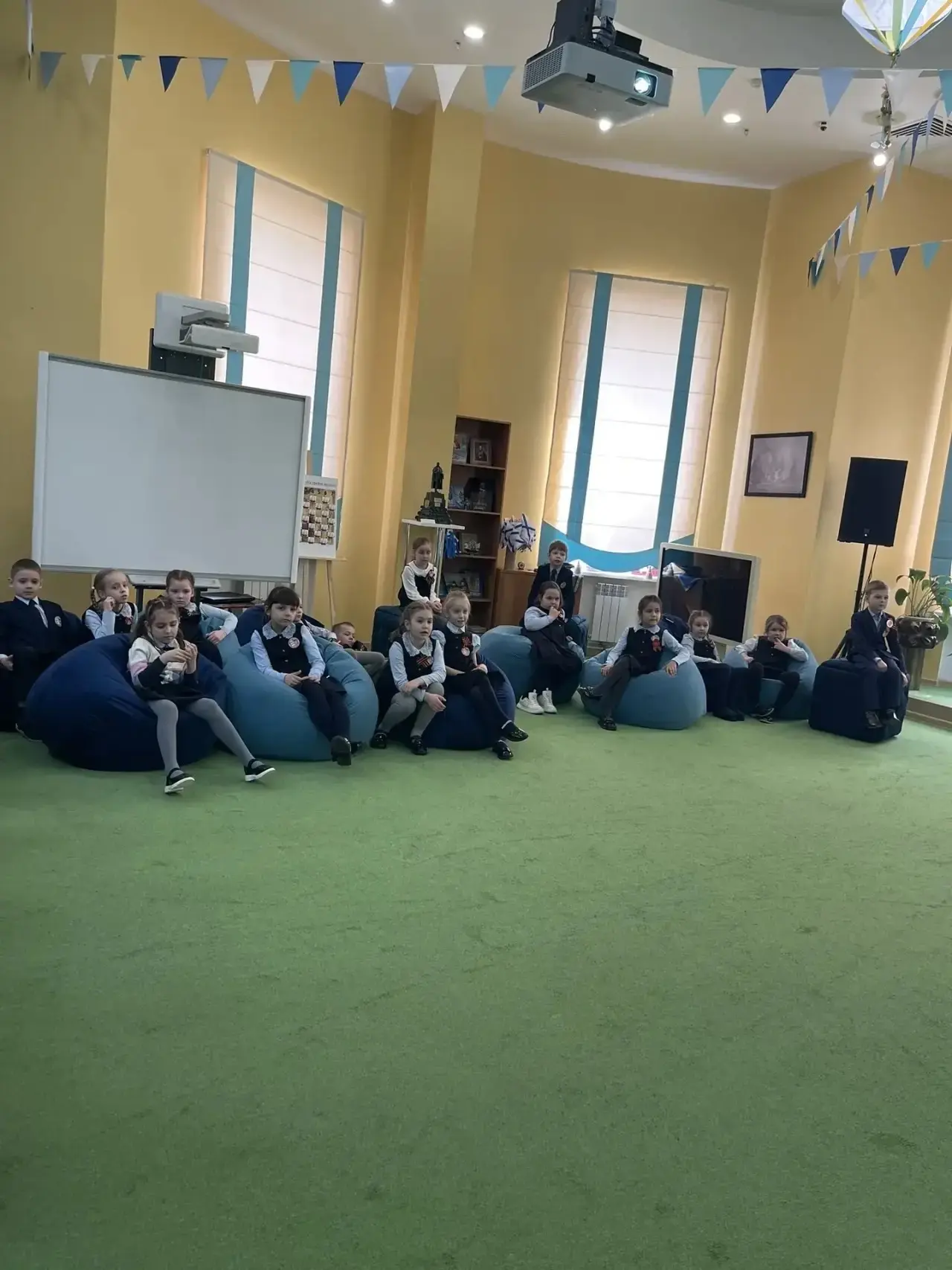 ✨ Экскурсия в мир весны: «Жаворонки» в краеведческом музее!  ✨ Краеведческий музей - это не просто х