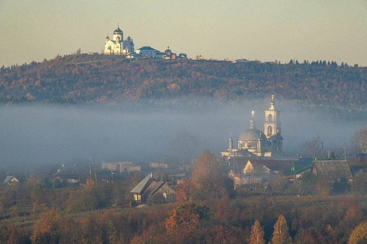 С. Бым осенним утром