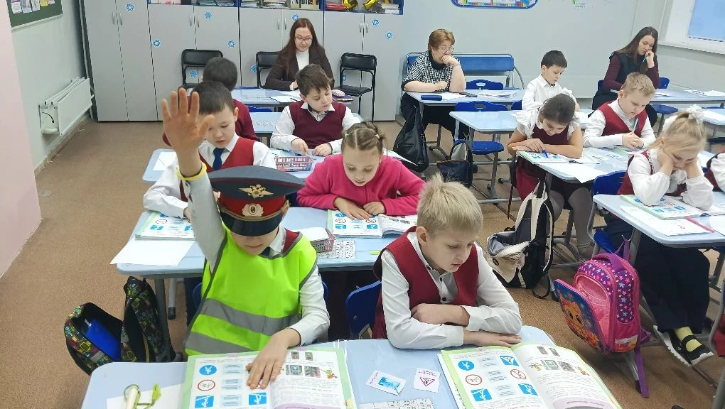 Педсовет: Урок в объективе будущего!  В нашей школе прошел большой педагогический совет на тему, кот