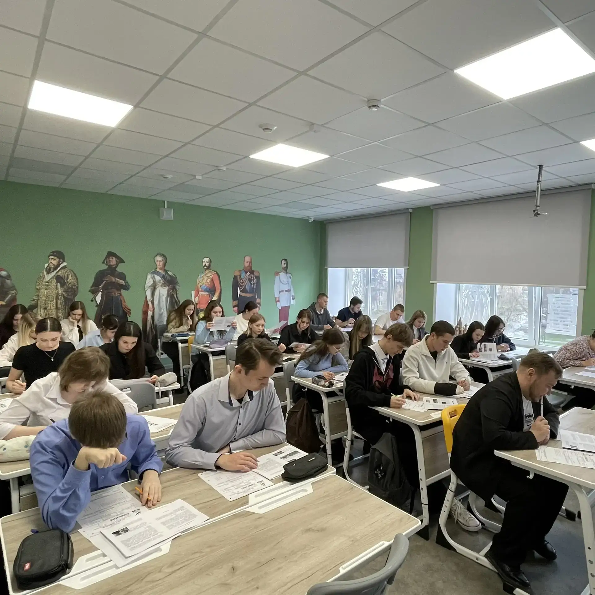 💡 Вы когда-нибудь задумывались, каково это — прикоснуться к истории? Не просто прочитать про нее в у
