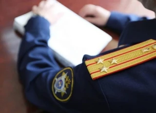 В Воронежской области бывший сотрудник банка предстал перед судом по обвинению в получении взятки  
