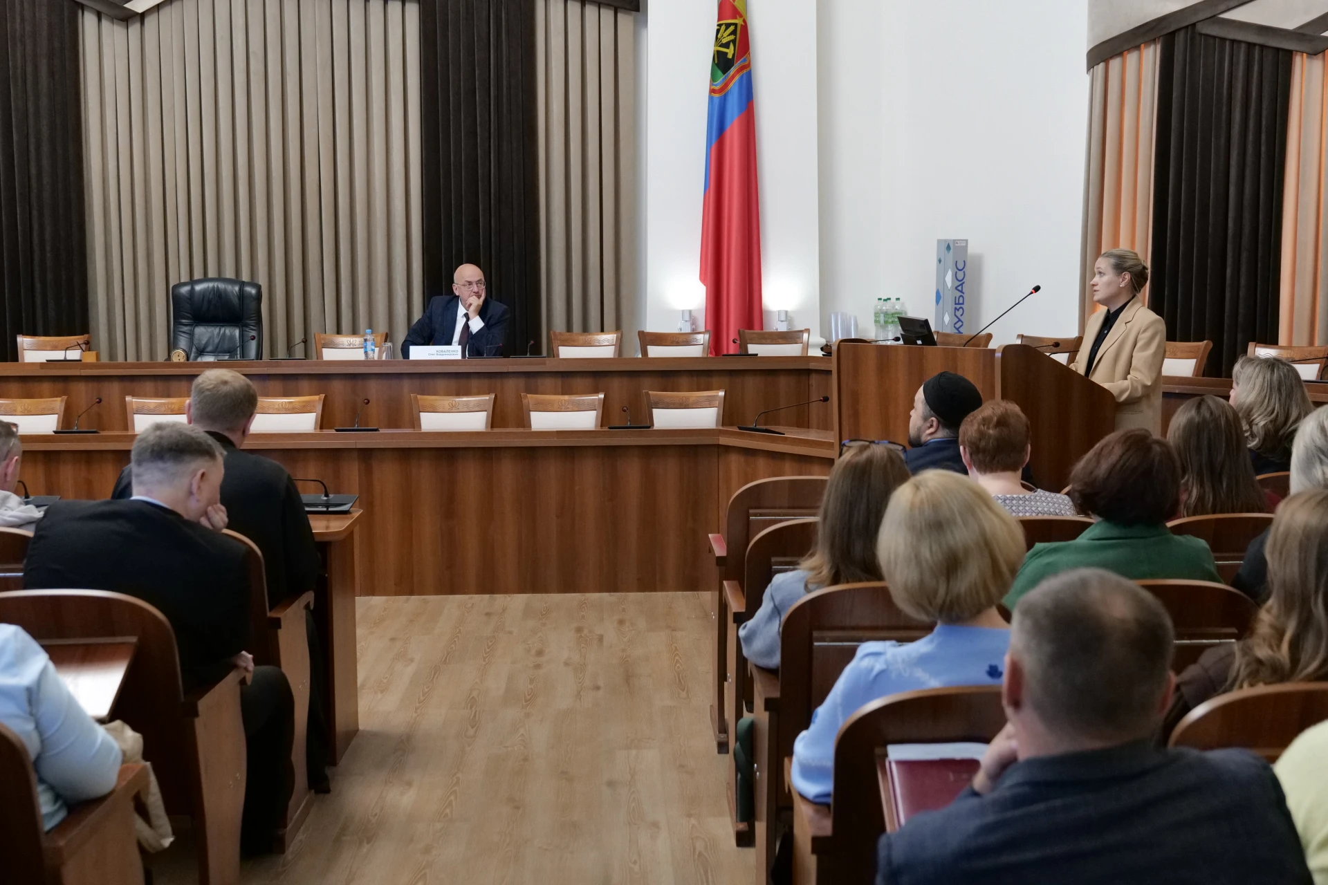 В администрации Кемерова прошло заседание Совета по межнациональным отношениям. Кемеров...