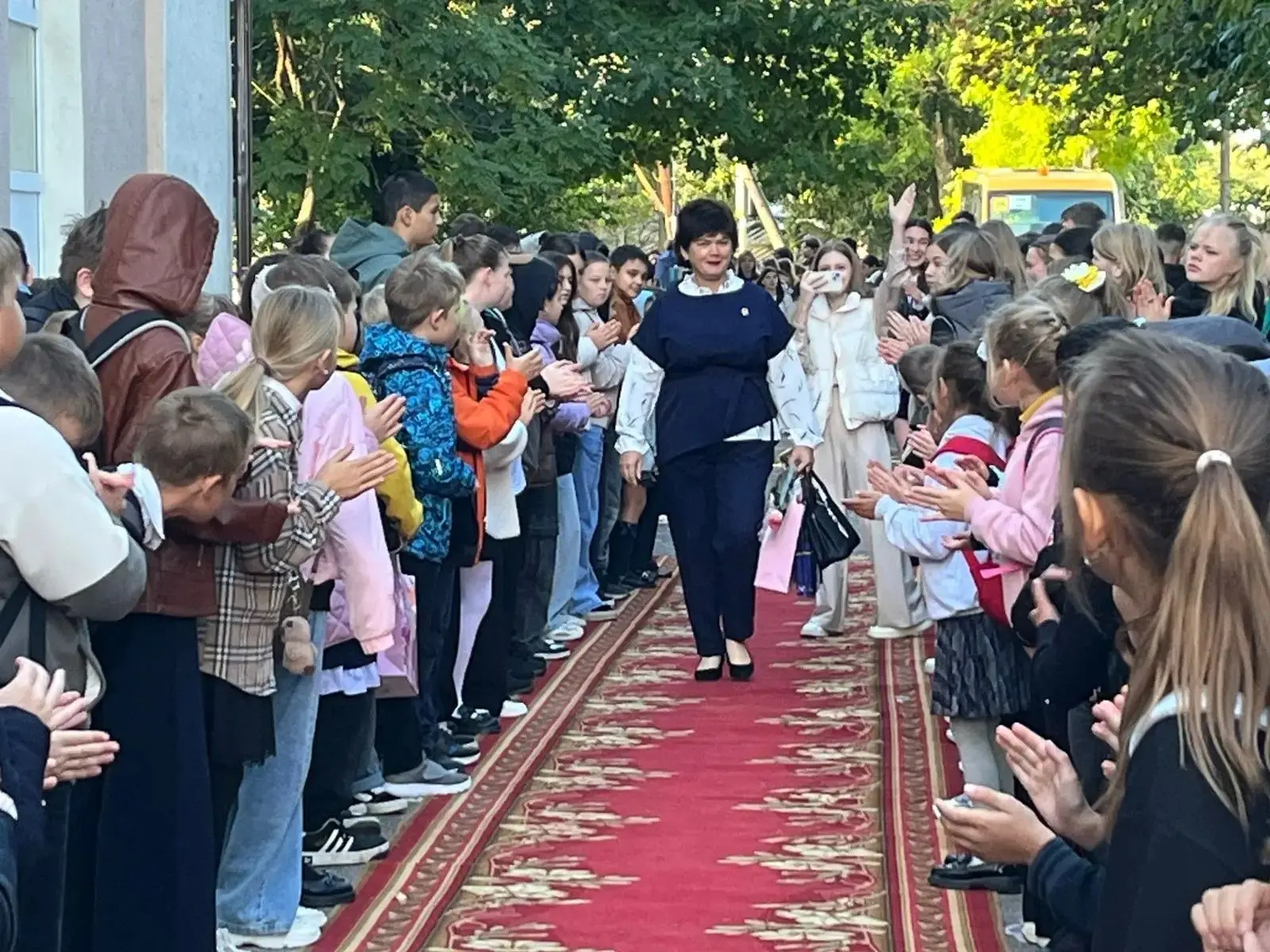 Ко Дню учителя корреспондент «КЗ»  побеседовал с удивительным педагогом — учителем мате...