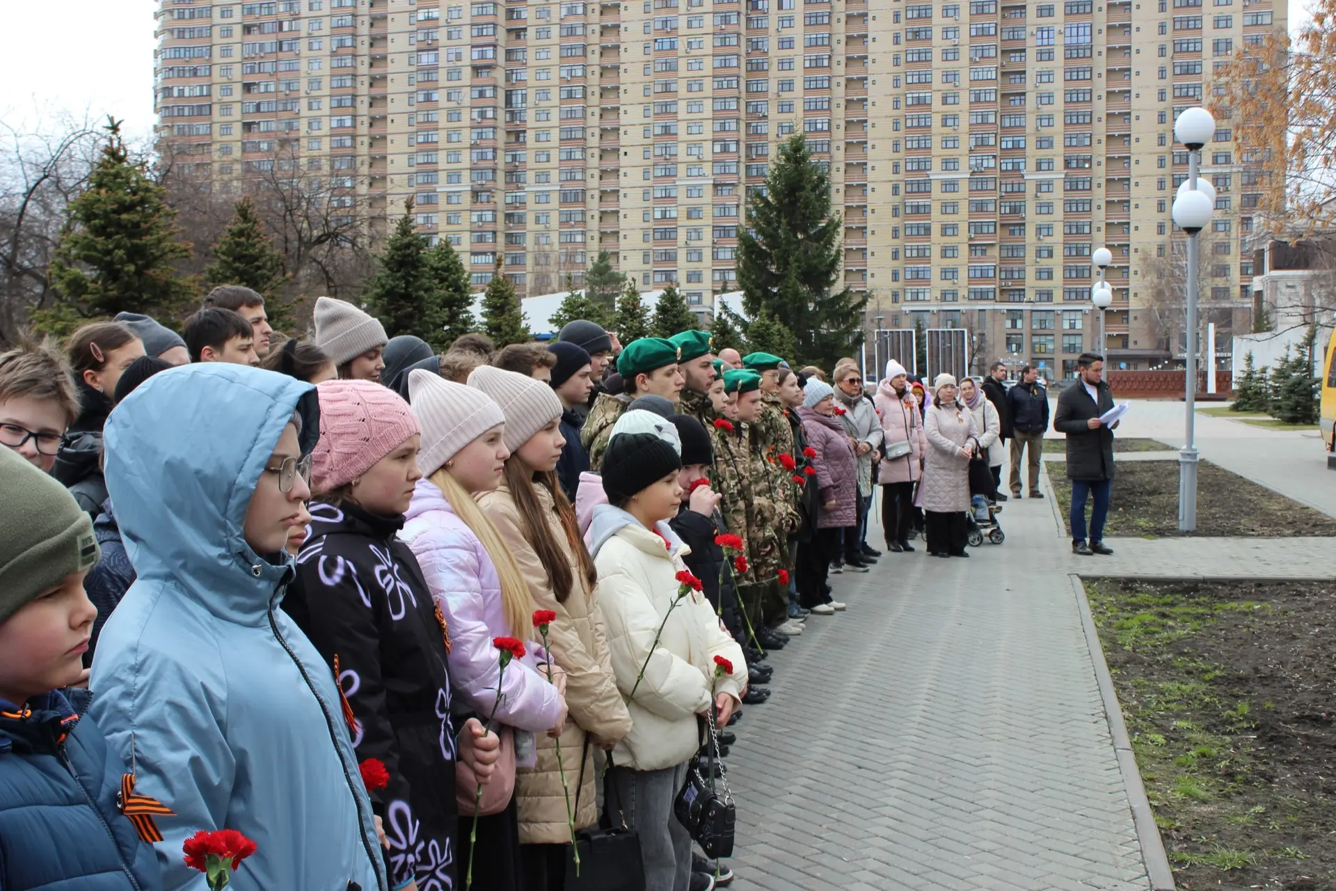 Волонтёры Победы провели памятные мероприятия, приуроченные к Международному дню освобождения узнико
