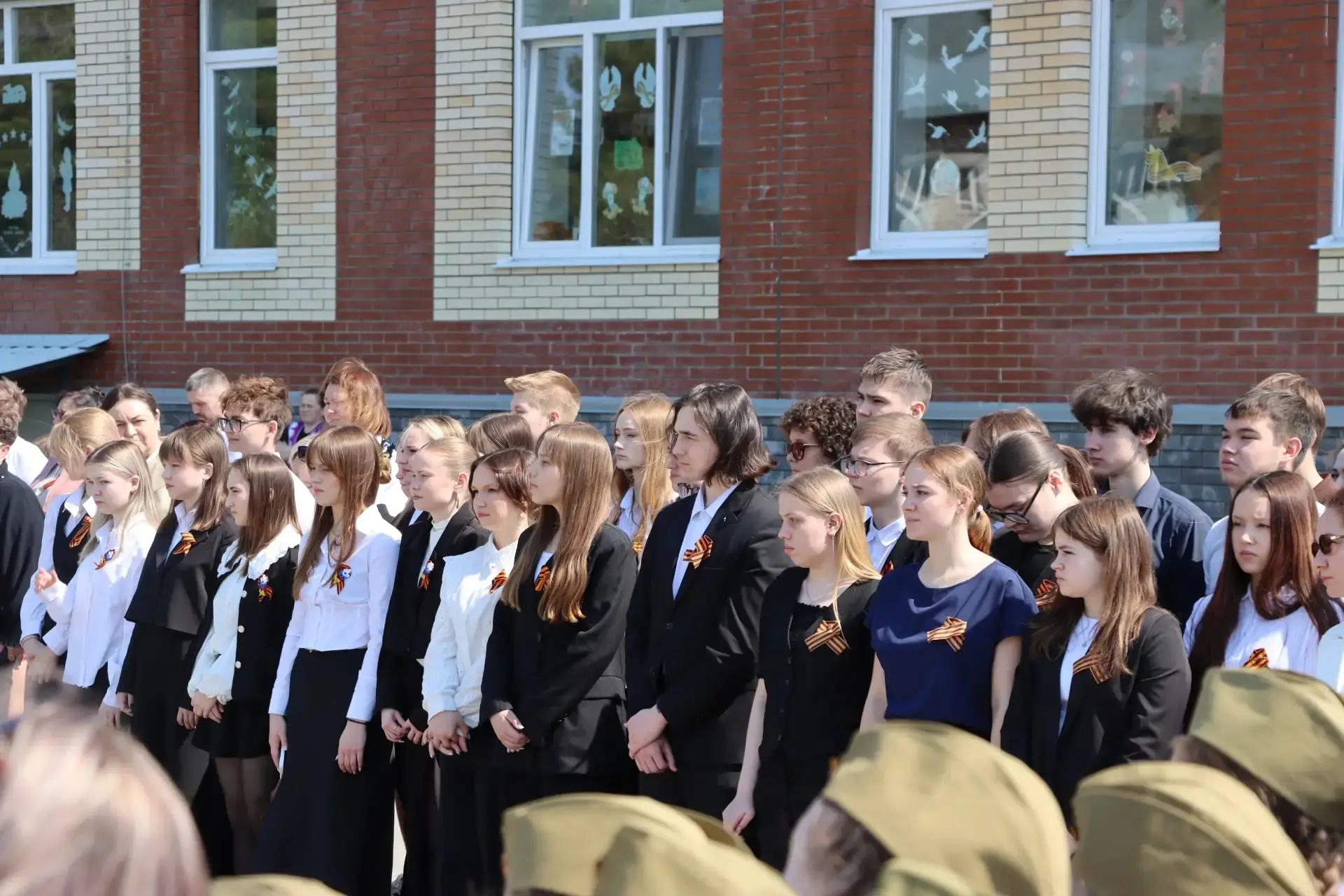 🇷🇺 9 Мая — день, который живёт в сердце каждого 🇷🇺  9 мая — день гордости и скорби, памяти и благода