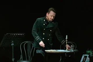 Моноспектакль, посвященный Эдуарду Асадову, творческий вечер известного артиста и поэти...