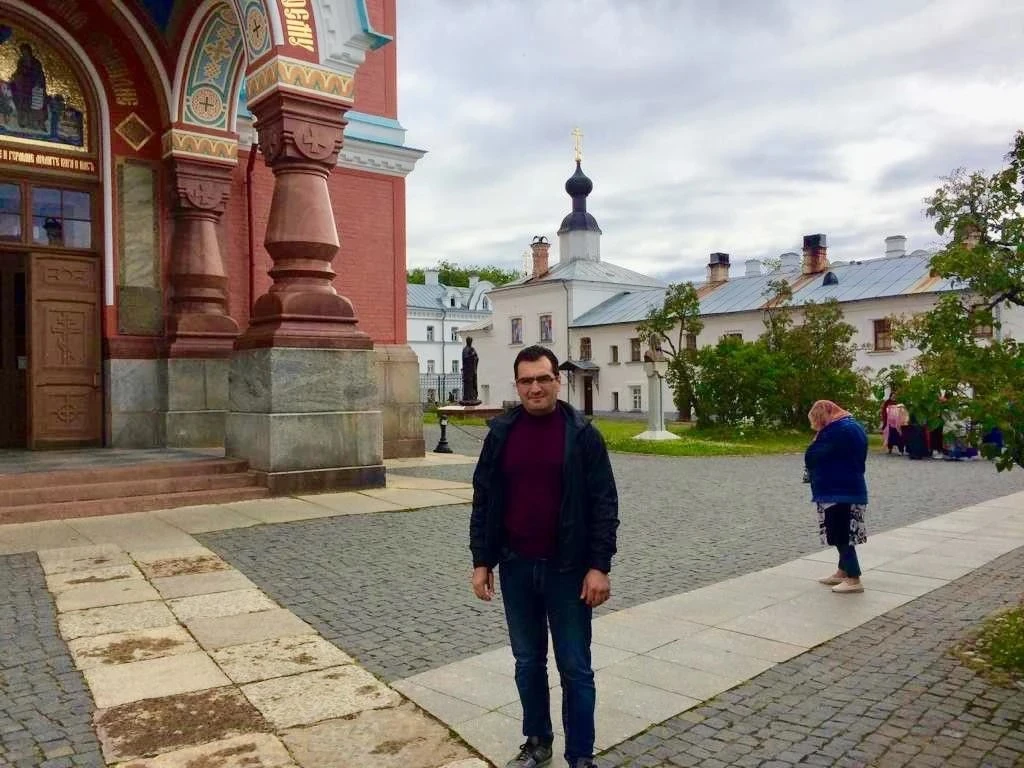 👦 Грей Петросян, 43