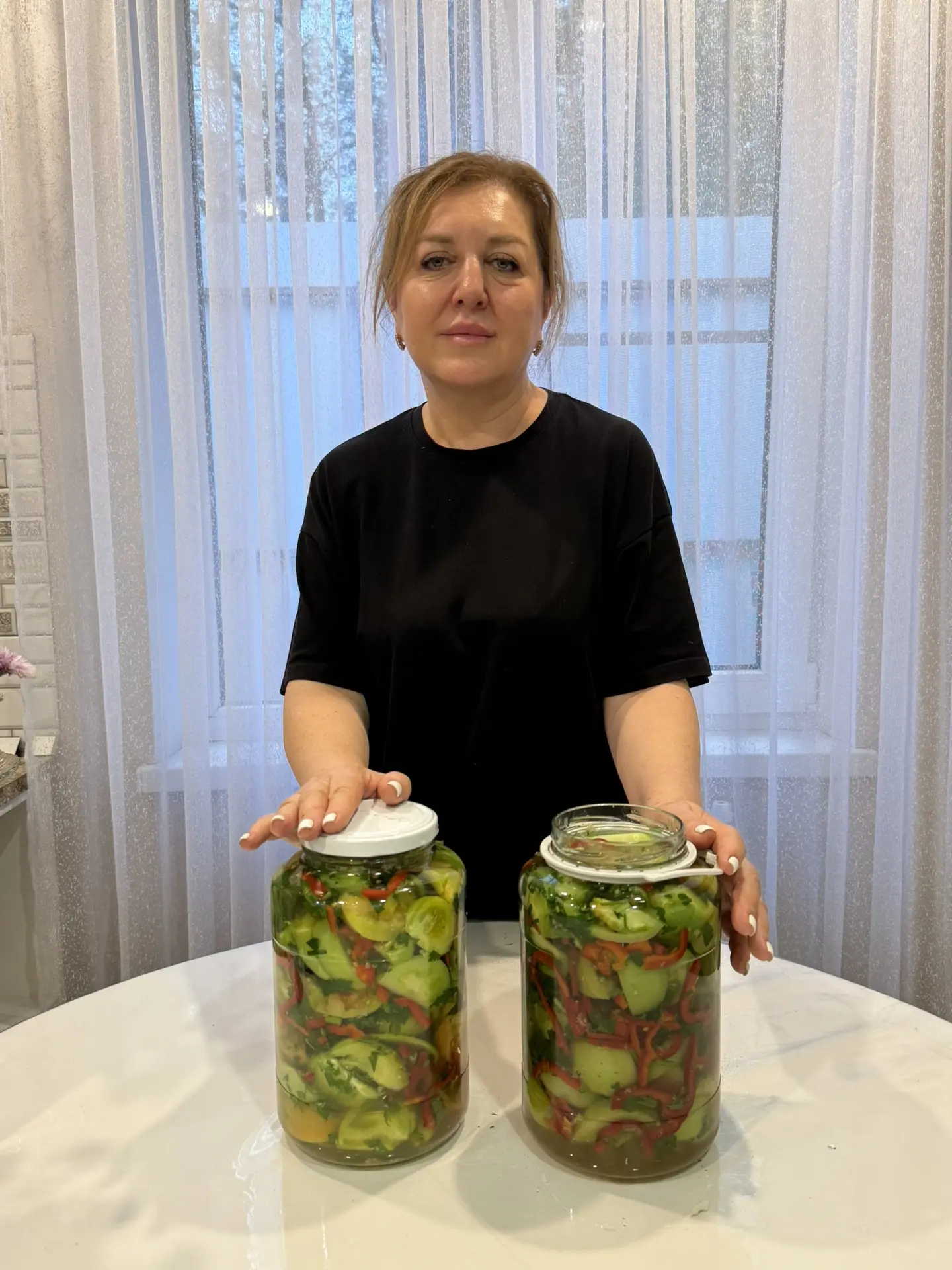 Рецепт зеленых маринованных помидор на канале у мамы 👇🏻