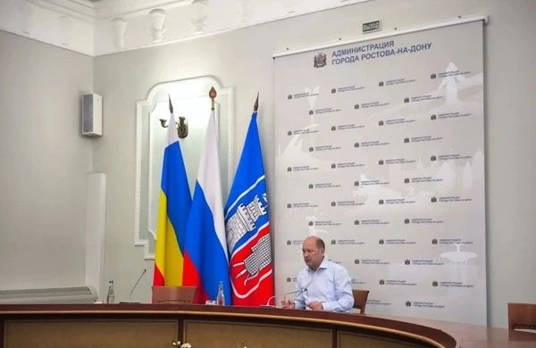 В Ростове-на-Дону ввели режим ЧС на ряде улиц после падения беспилотников