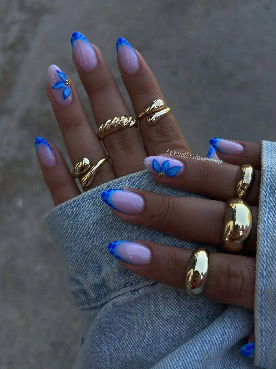 💙 

Мастер lesonglesdesabrina

💅 Ногти
