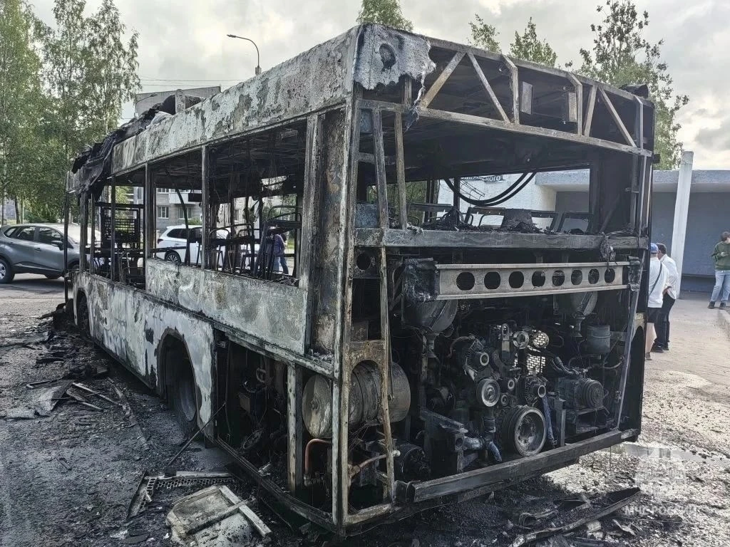 Мы предупреждали. Нас не слышали. Автобус сгорел