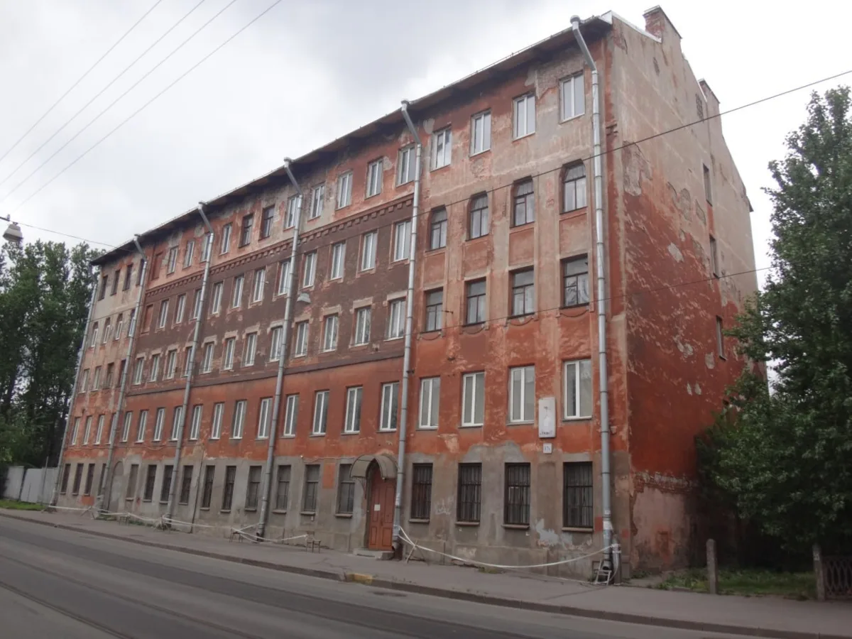 Проданный с торгов доходный дом Шенка ждёт капремонт