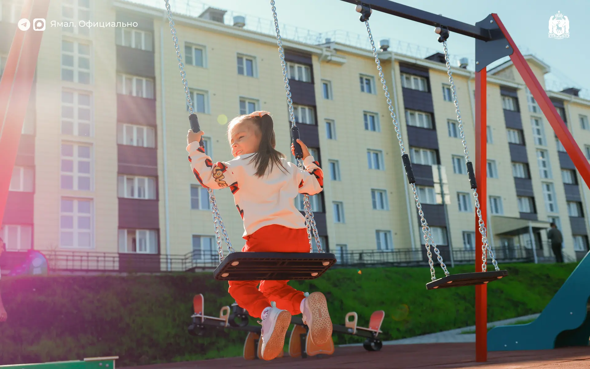 Ещё одно большое новоселье в Лабытнанги 🏠

Более 100 семей — 310 человек — получили ключи от кварти