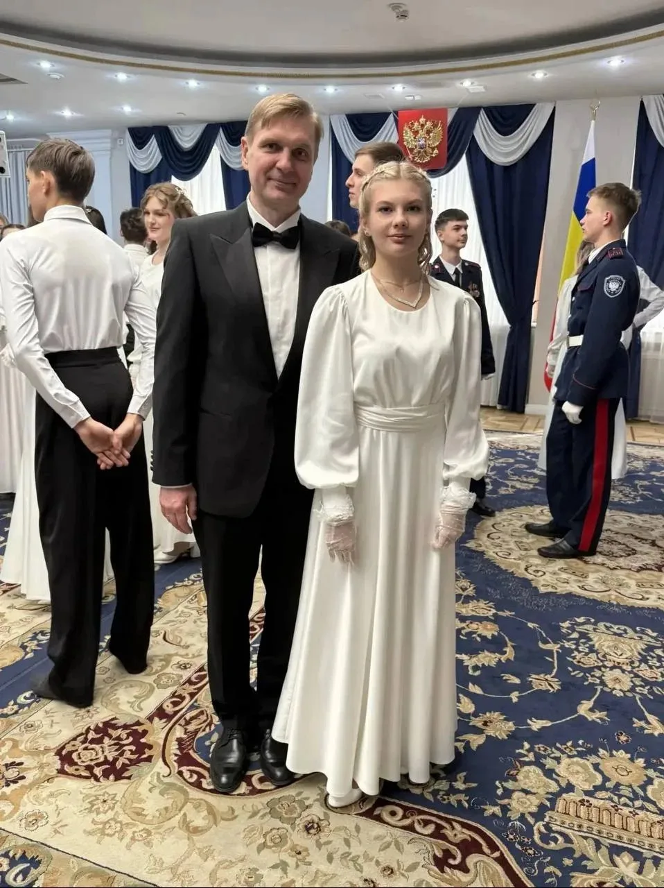 🌟 ЕДИНСТВО НАРОДОВ РОССИИ: АРИНА ДЕНИСОВА — НА ГУБЕРНАТОРСКОМ БАЛУ! 🇷🇺✨  19 марта в Ростове-на-Дону 