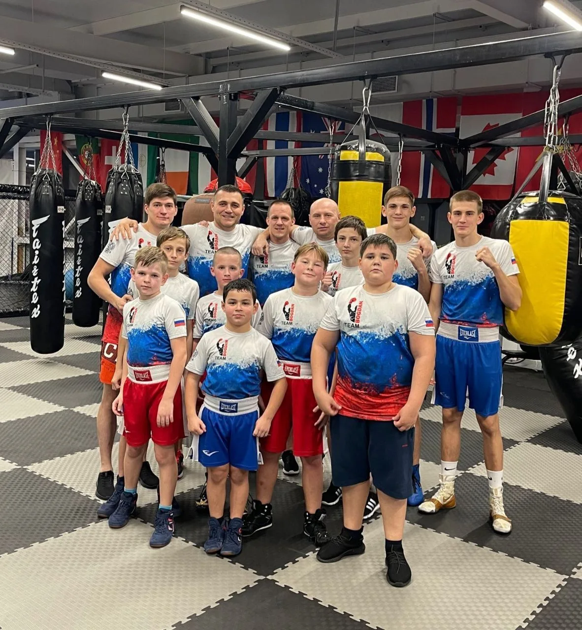 📍КЕЙС: форма для клуба единоборств
🔥Проект специально для команды Bogdan Team

Полностью экипирова