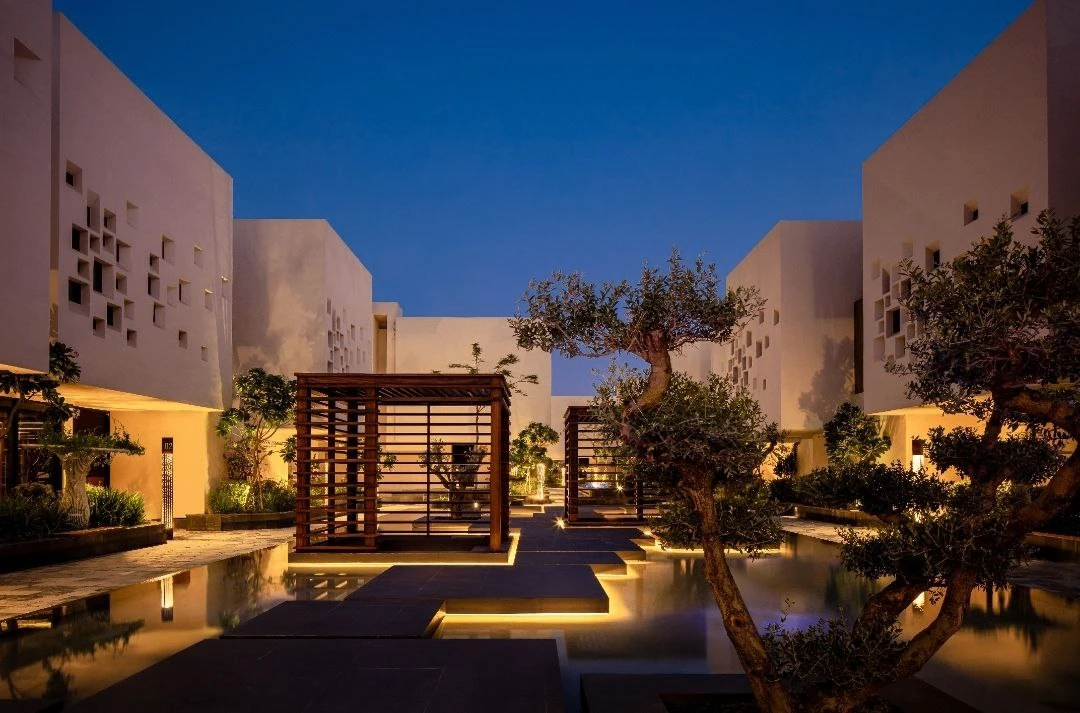 👀 Ищем сотрудников в люксовую локацию -  5🌟 The Biltmore Hotel Villas Dubai!