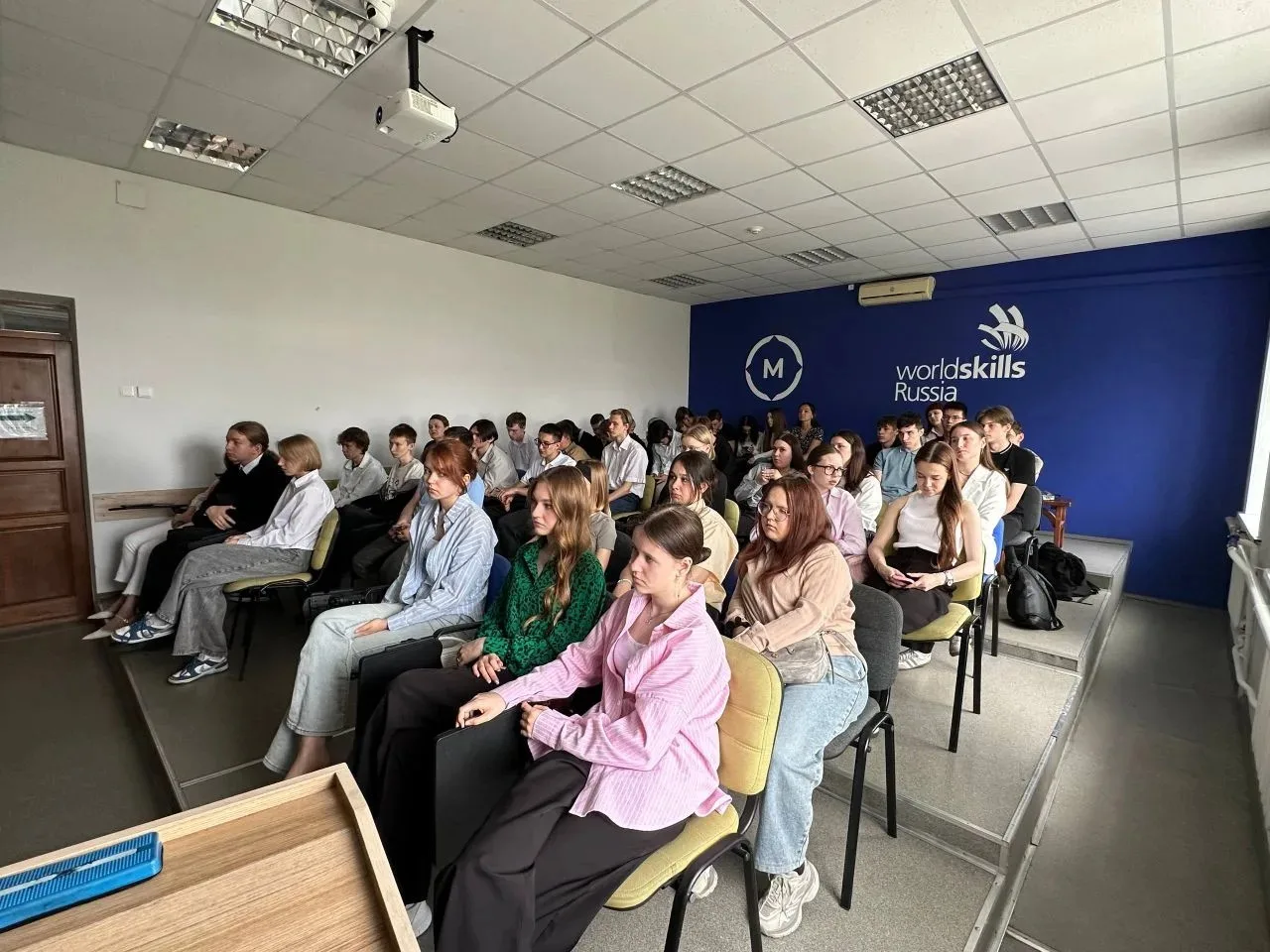 Per aspera ad astra 🌟 // через трудности к звездам
 
Сотрудники компании «Группа Астра» вместе со с