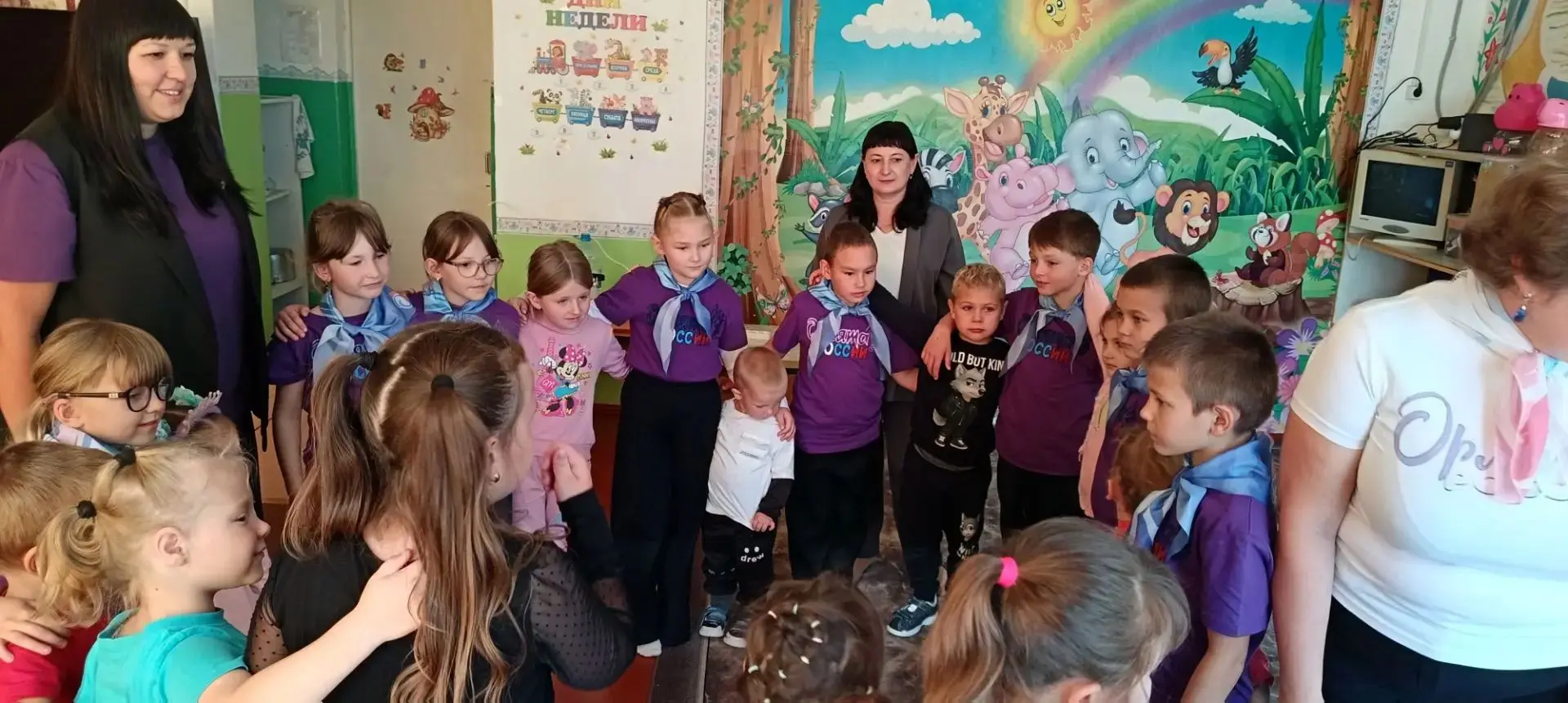 Учащиеся второго класса, участники проекта «Орлята России», стали гостями детского сада.