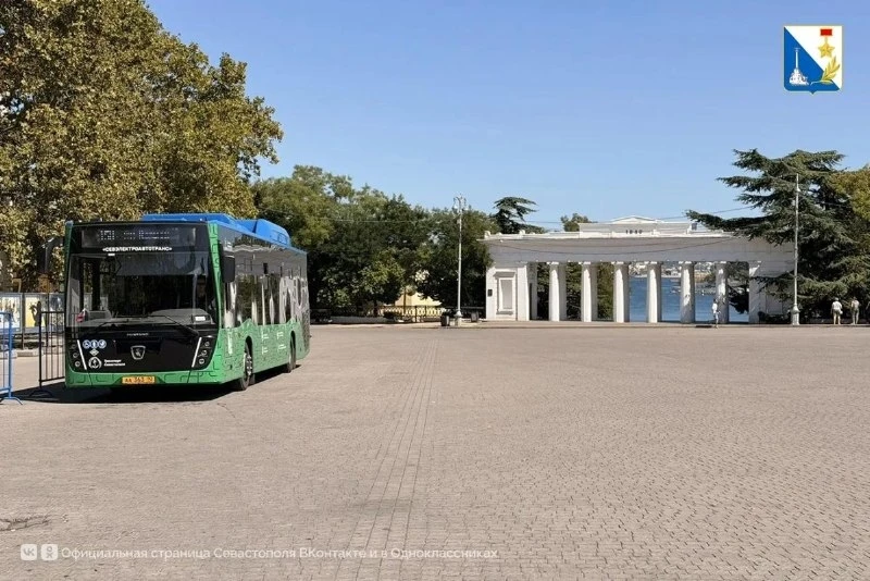 🚌 Севастополь, на площадях Нахимова и Захарова начали дежурить компенсационные автобусы!