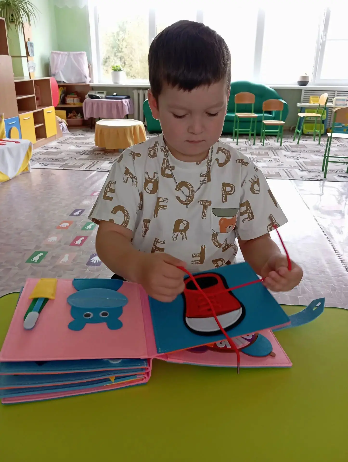 Обучающая книга из фетра!