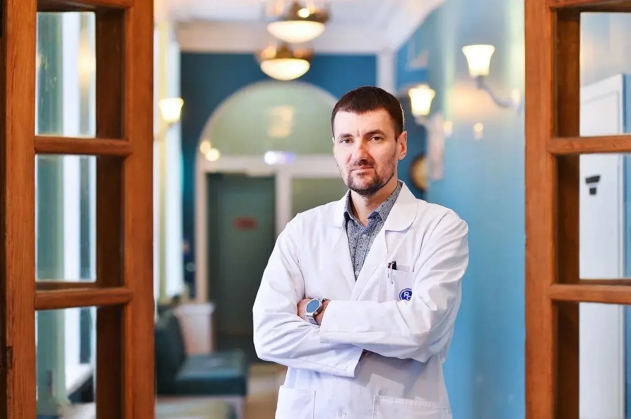 Сегодня поздравляю Вадима Анатольевича Ермоленко с днём рождения. С февраля руководит Центральной ме