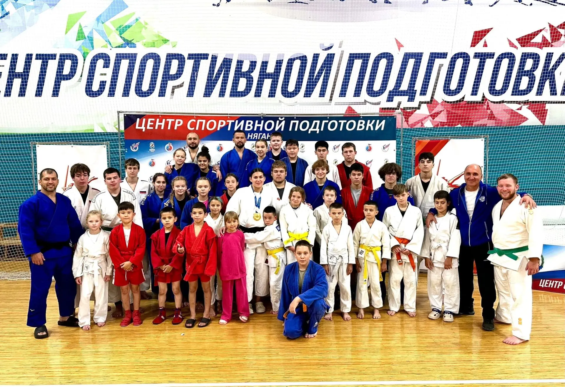 Дорогие друзья, идет набор мальчиков и девочек 2019-2017 годов рождения и старше.
В дружную и самую 
