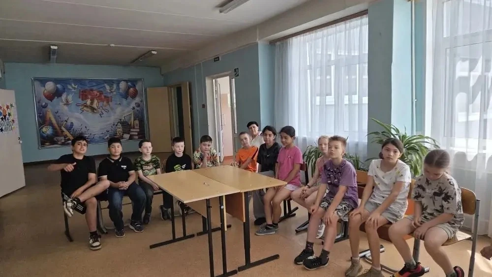 В лагере «Ручеёк» (здание 25) прошел День русского языка, приуроченный к дню рождения А...