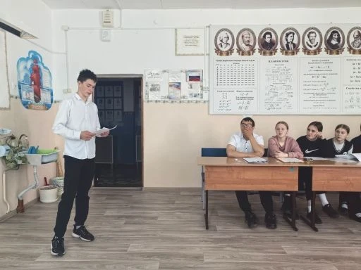 Сегодня ученики 9 класса представили свои исследовательские работы, которые они создавали весь учебн