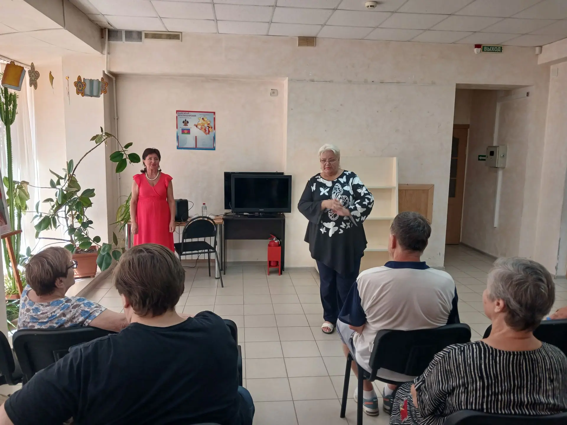 🎶 Музыкально‑литературная гостиная «Музыкальный калейдоскоп» в библиотеке № 5 — это бы...