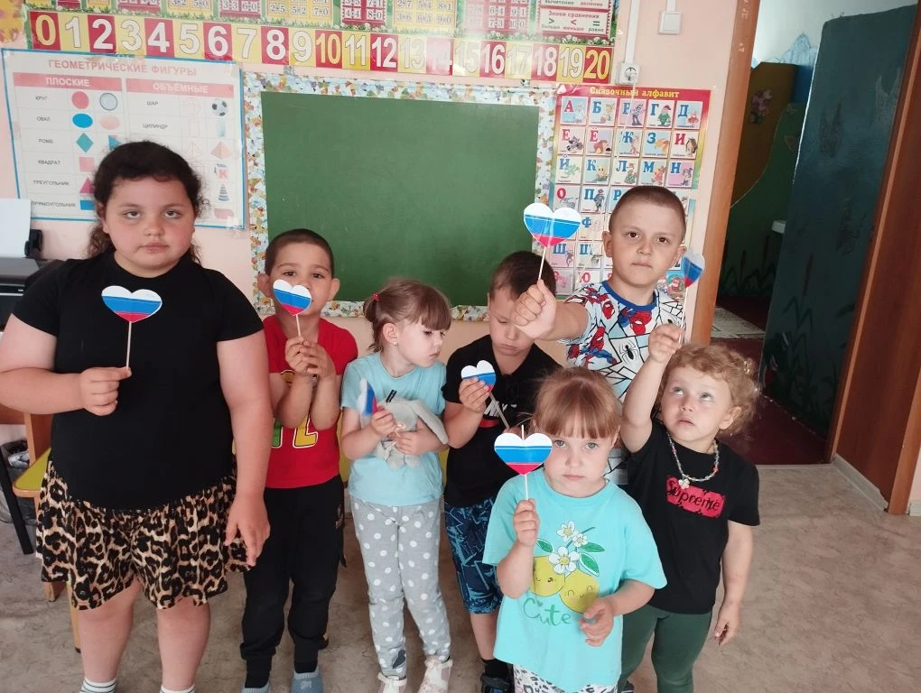 В преддверии Дня России в нашем детском саду прошёл тематический день, посвящённый этому замечательн