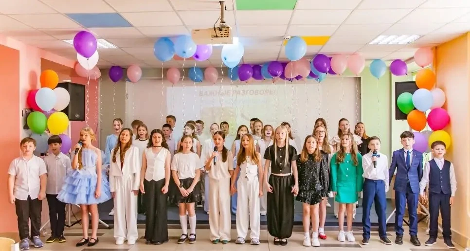 Прощай, начальная школа! ✨  Выпускной 4Б – это было ярко! 🎉  Танцы, смех, немного слёз (только от сч