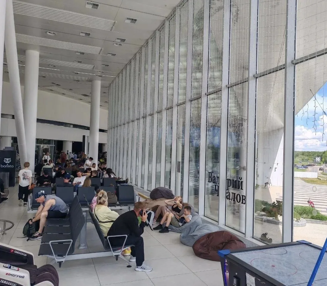 ✈️ В аэропорту «Чкалов» снова задержки: уточняйте рейс перед выездом

Если планируете лететь сегодня