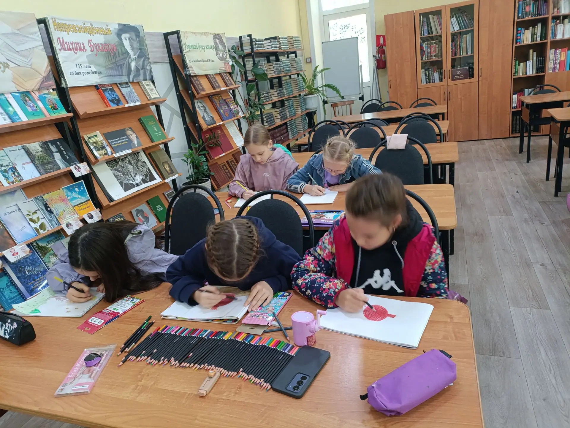 Осень — время творить! Подготовка к выставке «Краски осени»