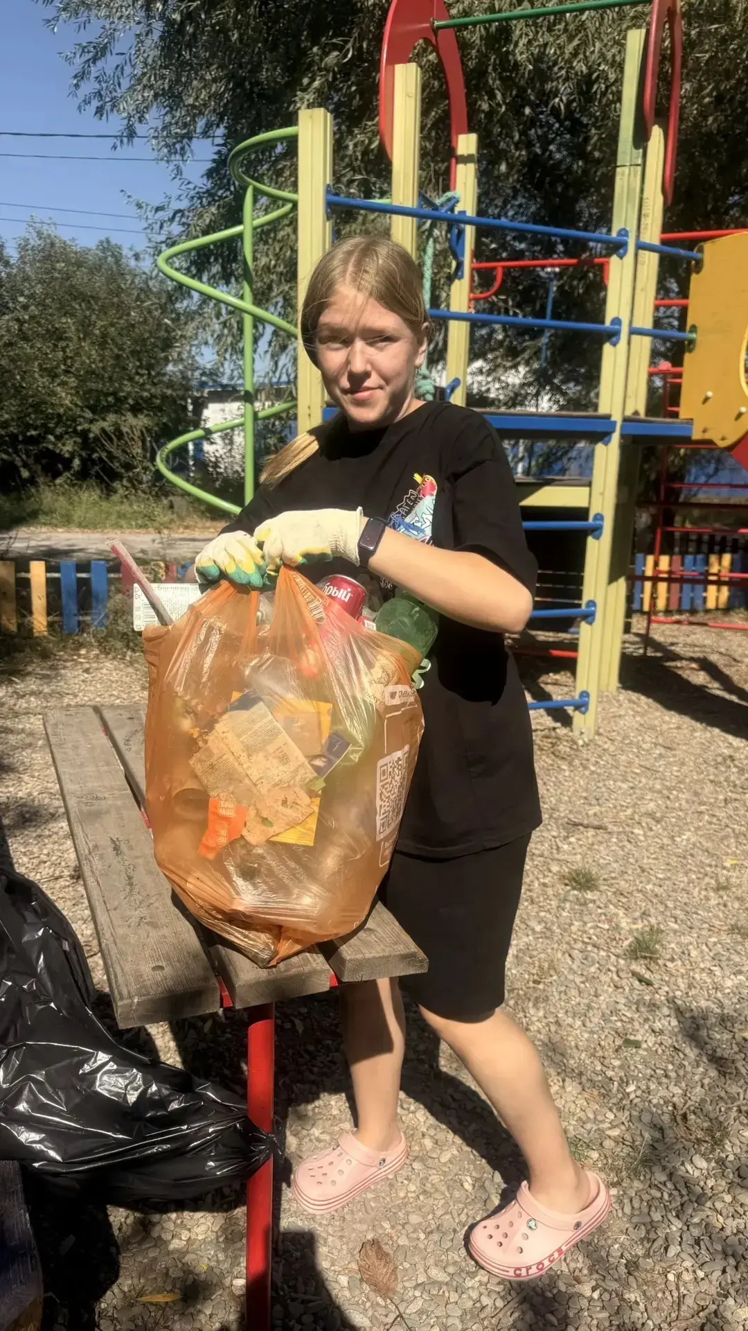 Жители улиц Советской, Шверника, пер.Юбилейный и других провели продуктивный субботник ...