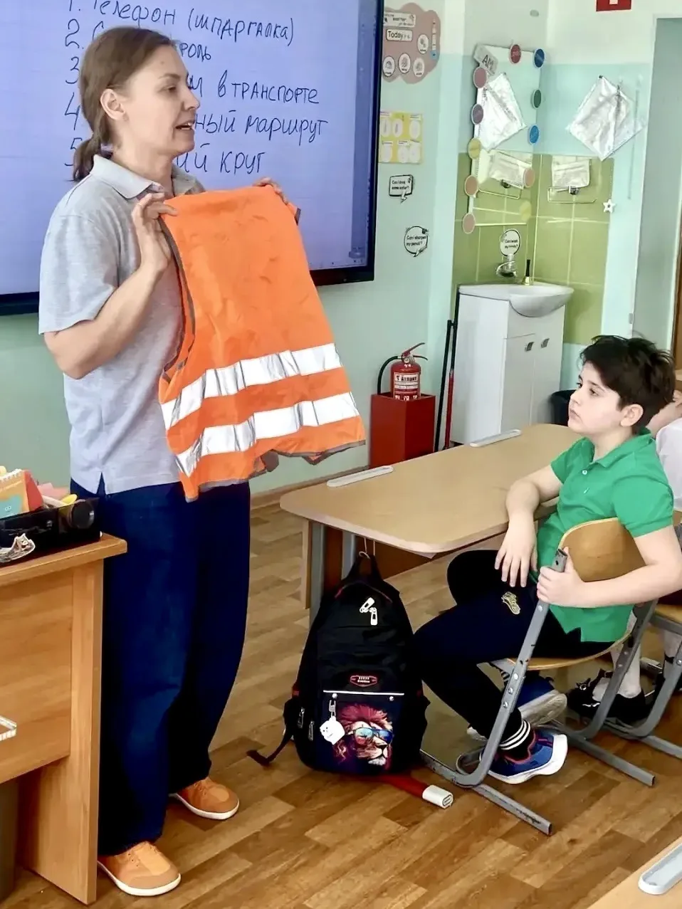 ПОЛЕЗНЫЕ ВСТРЕЧИ  📍Ребята из учебного корпуса на #Алтуфьевскоешоссе94 встретились с волонтёром поиск