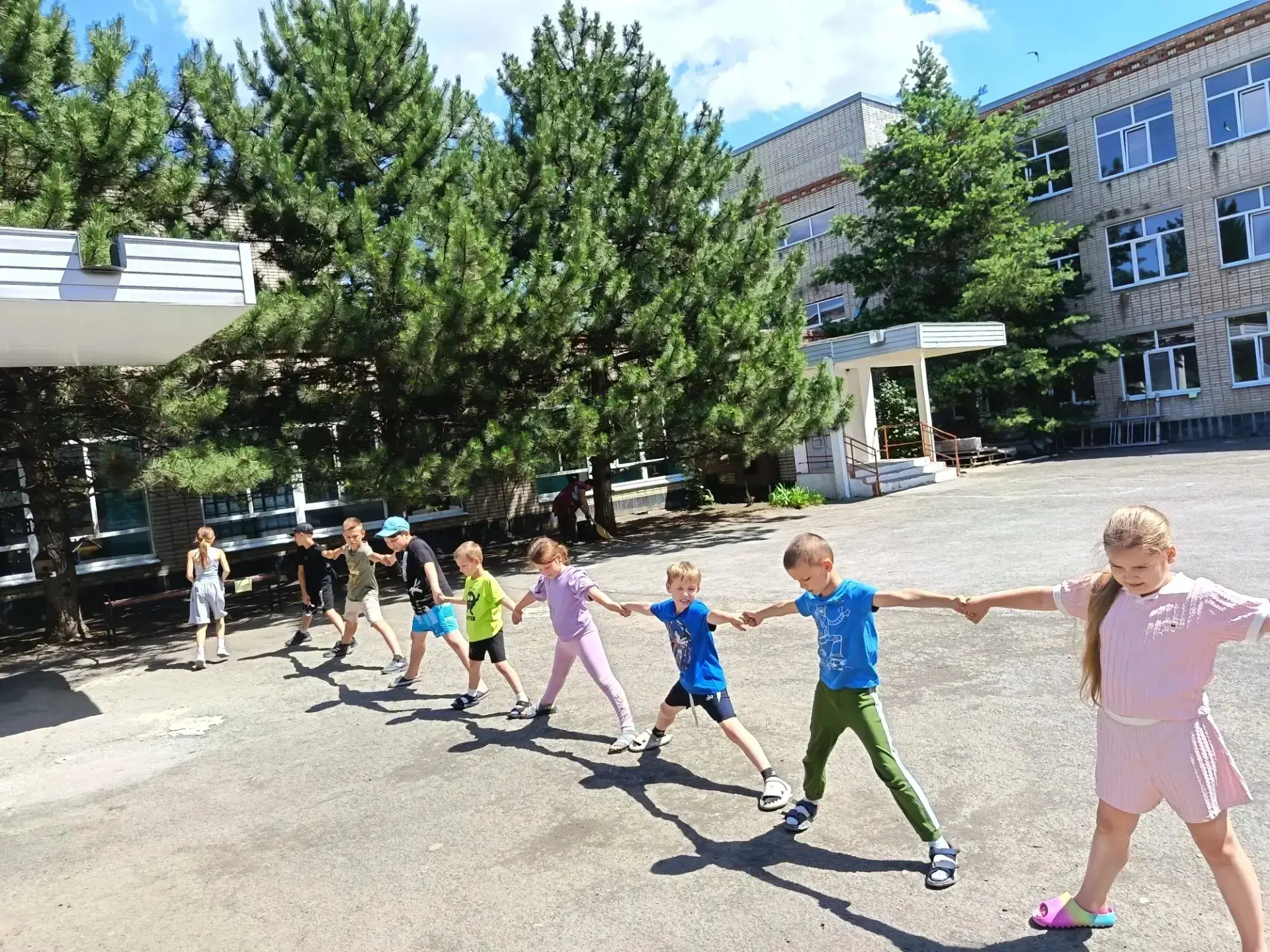 🌞В нашем лагере сегодня настоящий праздник — День Первых! 🎉