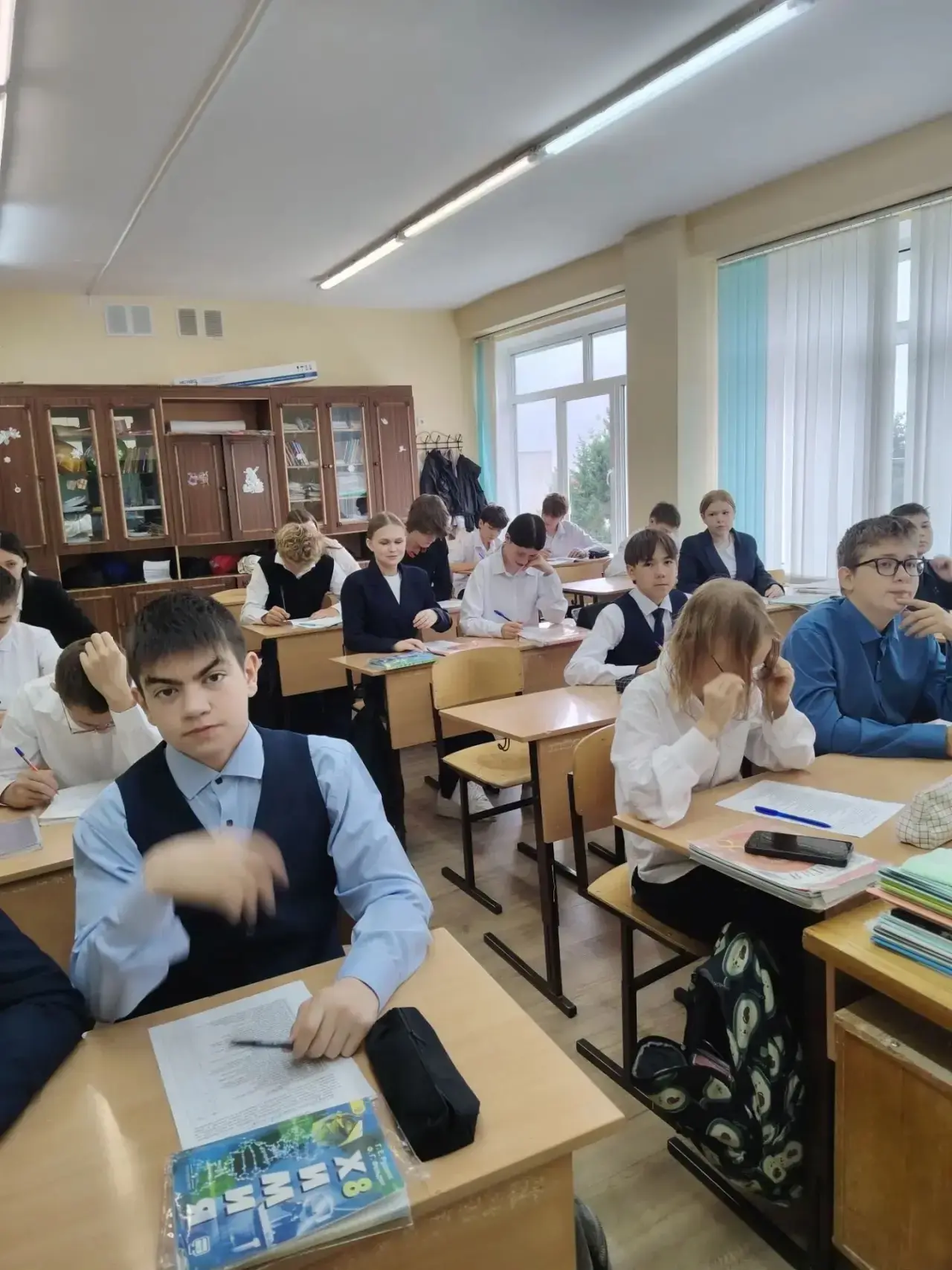 💫7 сентября 2026 года в 8 а классе прошло еженедельное занятие « Разговоры о важном» н...