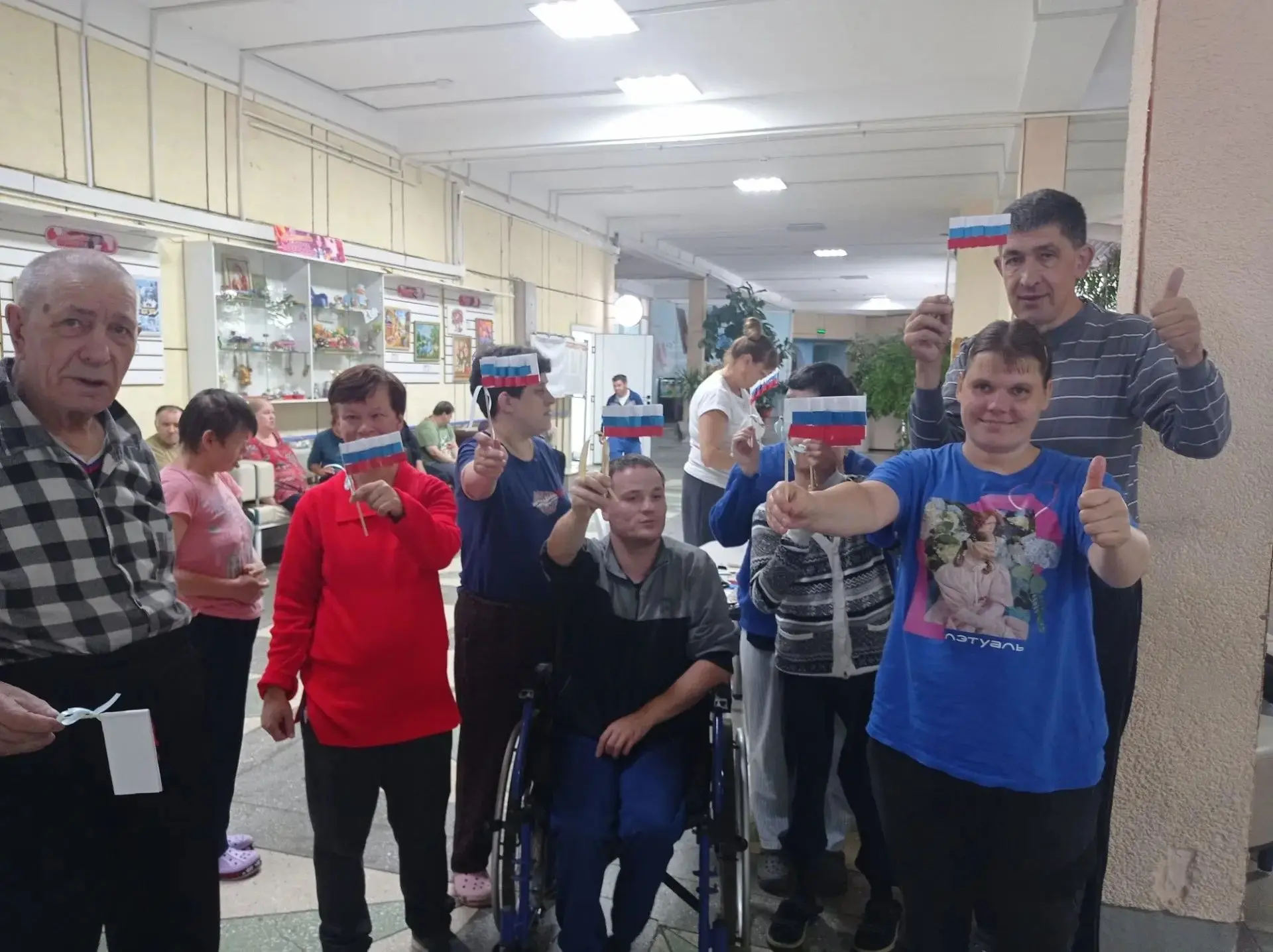 Триколор своими  руками.🇷🇺