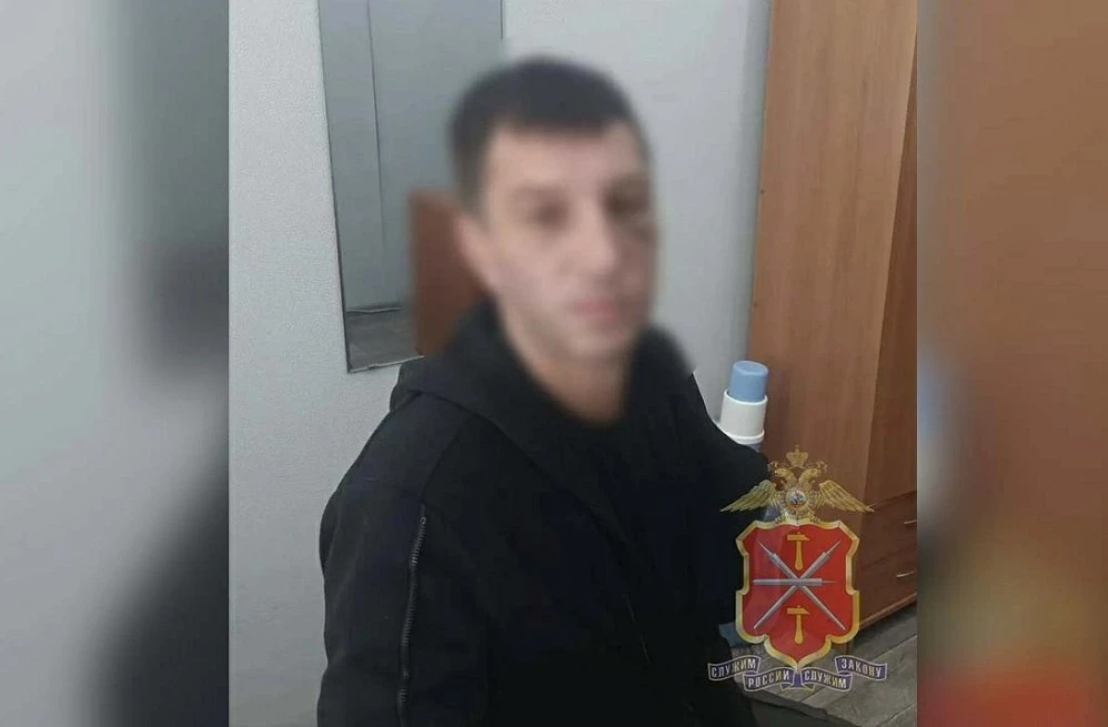 Новомосковец угрожал убить обувной ложкой нового мужа своей бывшей жены