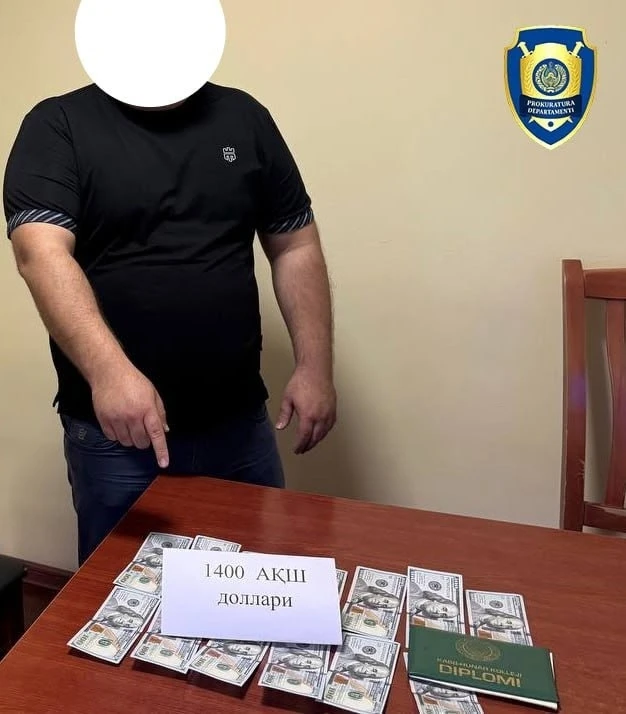 В Хорезмской области стражи порядка задержали помощника хокима за взятку: подозреваемый пообещал гра