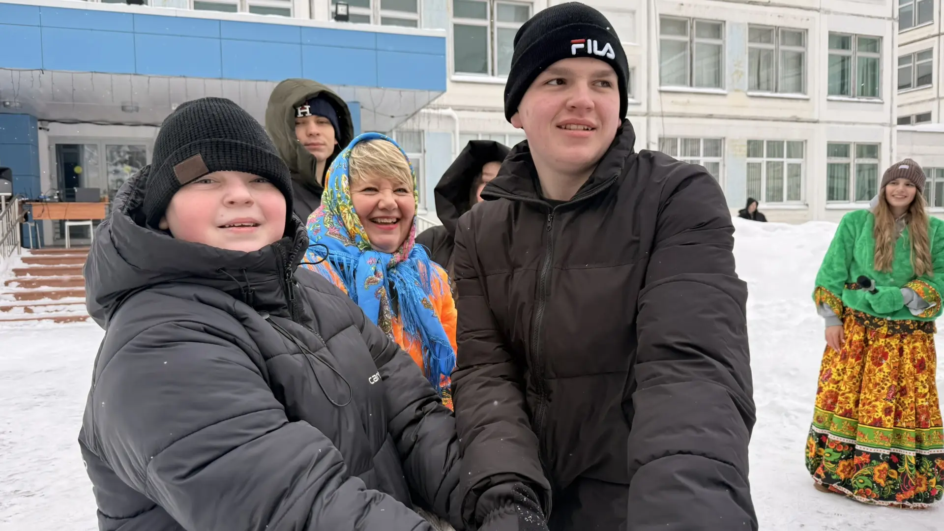 21 февраля в Кадетской школе прошёл День народных промыслов и традиций 🇷🇺  В обоих корпусах школы ре