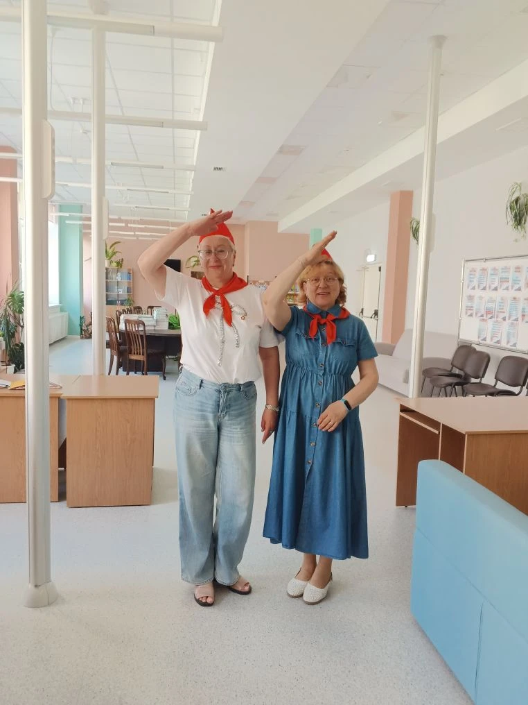 📚 ШКОЛЬНАЯ БИБЛИОТЕКА